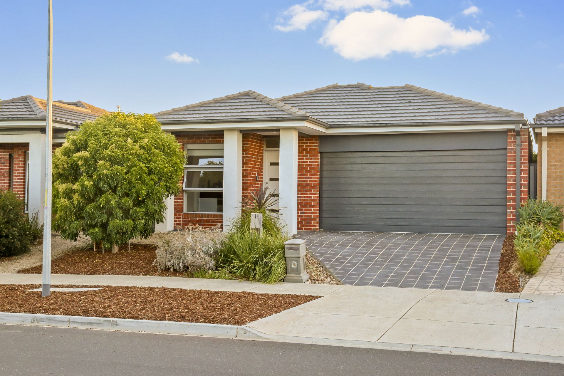 Easy Living Exciting Location
