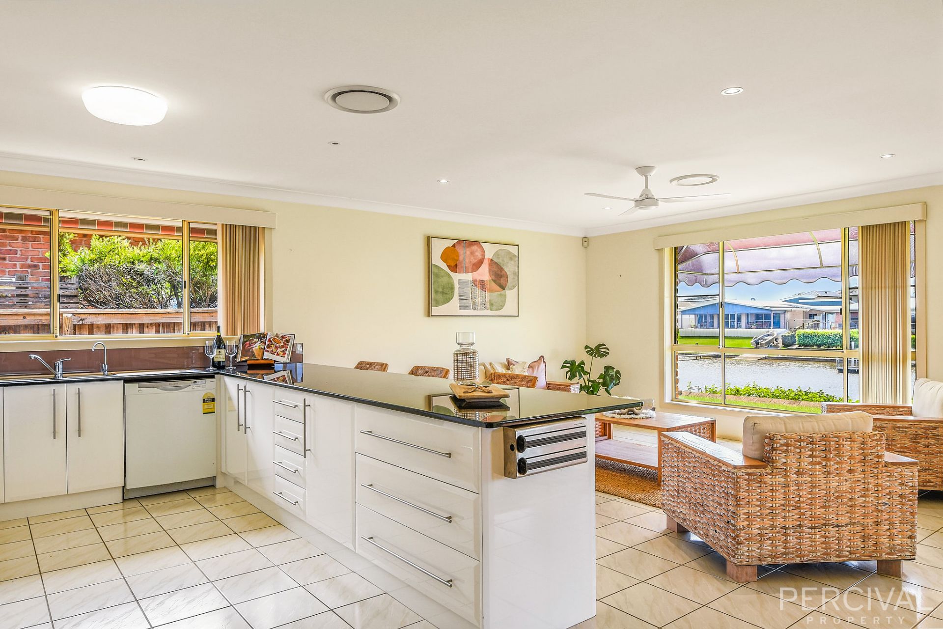 33 Laguna Place Port Macquarie NSW, Port Macquarie - Thumbnail 8