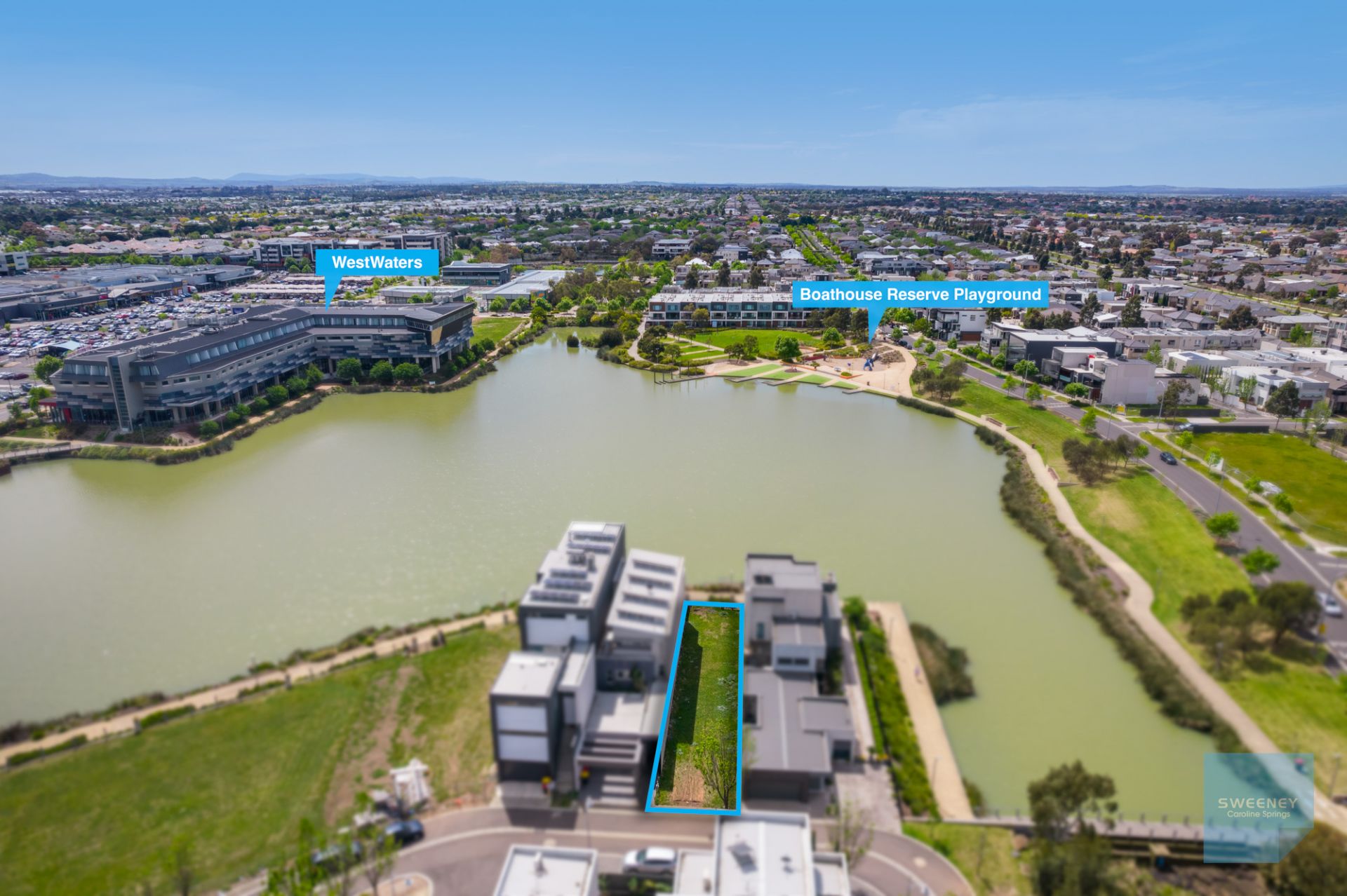 17 Caravel Lane, Caroline Springs - Thumbnail 2