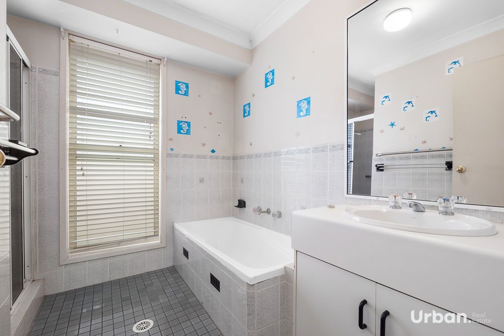 Bligh Park 14 Turner Close