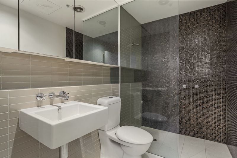 111/55 Queens Road, Melbourne - Thumbnail 5
