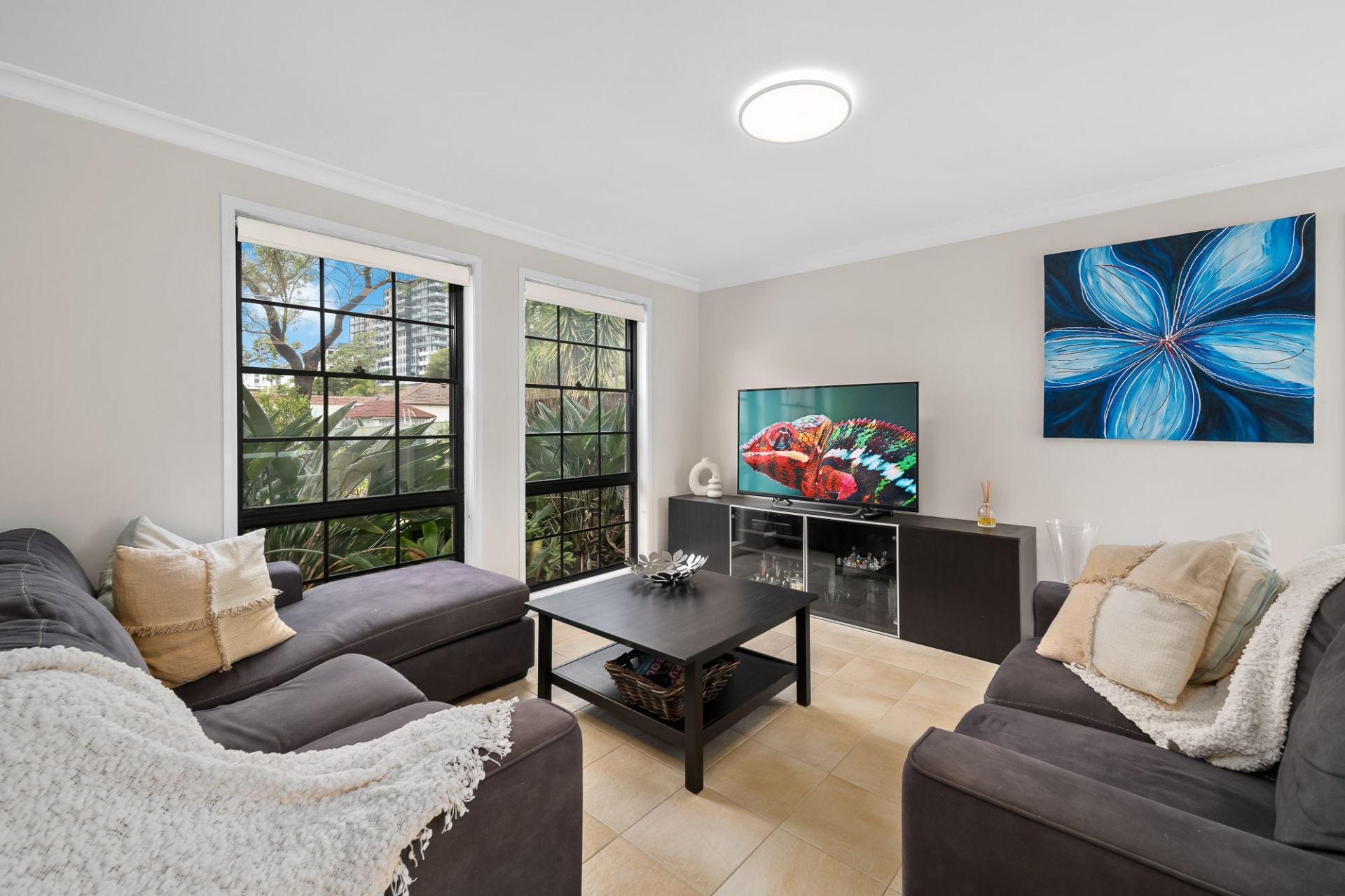 43 Kenneth Avenue Kirrawee NSW, Kirrawee - Thumbnail 3