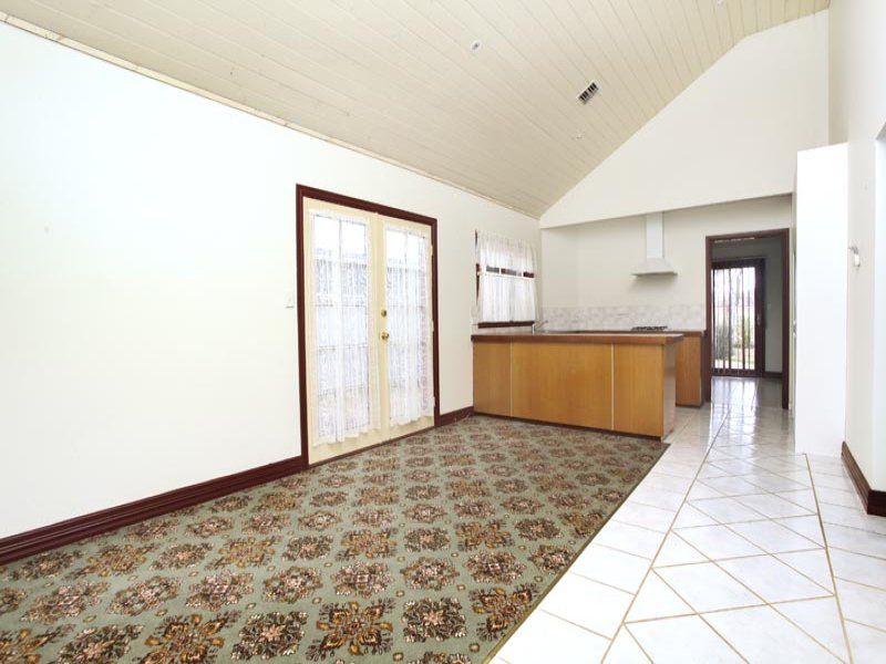 3 Hampstead Green, Caroline Springs - Thumbnail 3