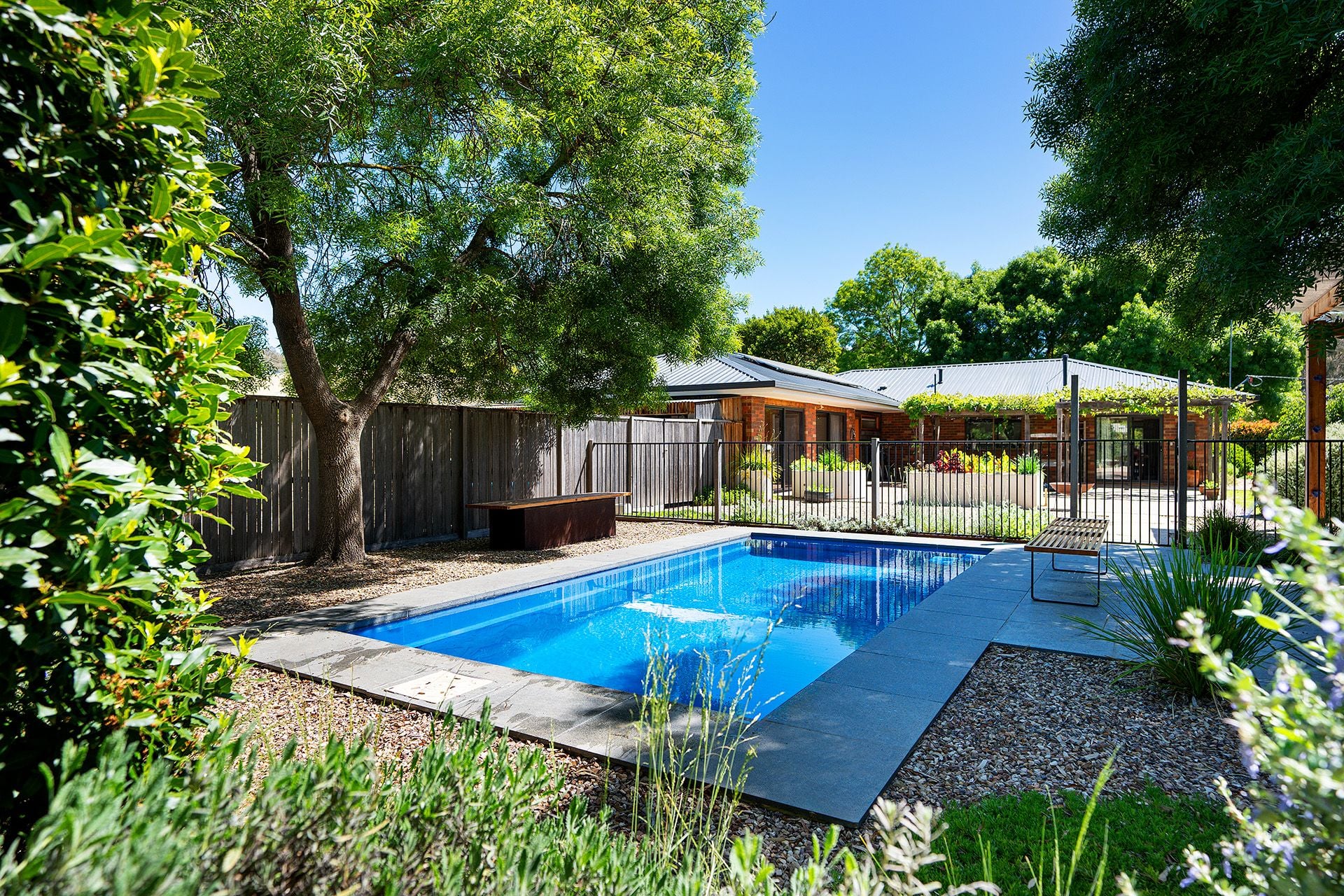 12 Gaulton Street, Castlemaine - Thumbnail 2