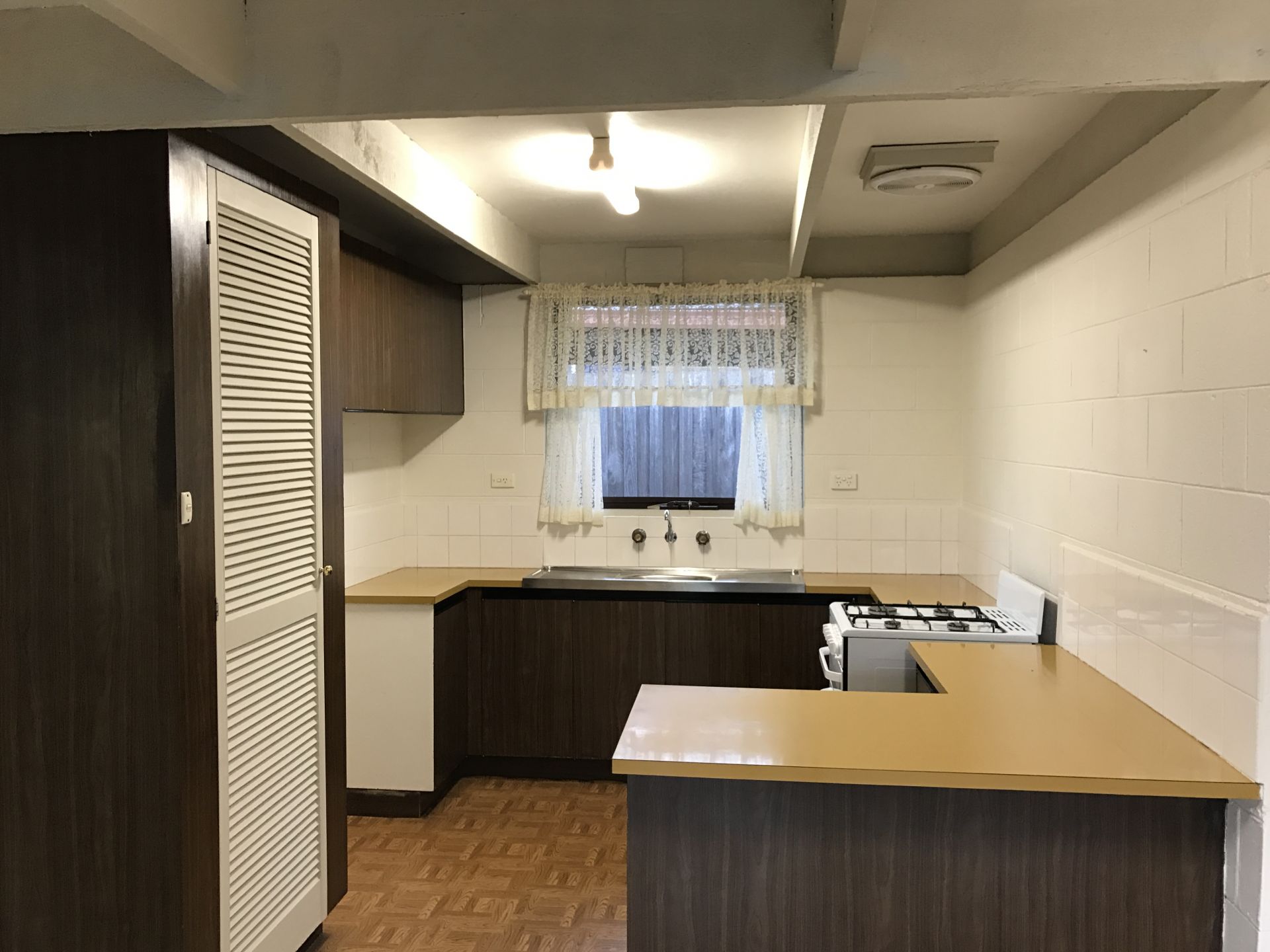 Real Estate For Lease 4 Peppercorn Parade Epping , VIC