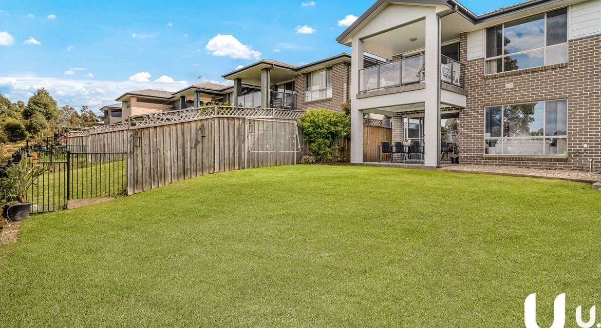 Colebee 16 Aspect Crescent