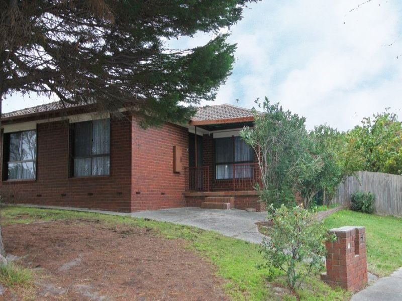 21 Streeton Circuit, Mill Park