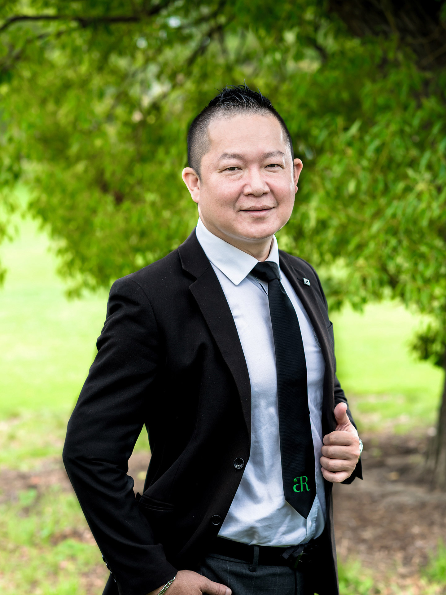 Idamo Lee Real Estate Agent