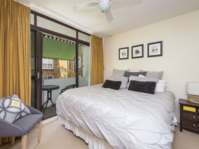2/8 Westleigh Street NEUTRAL BAY NSW, Bay - Thumbnail 4