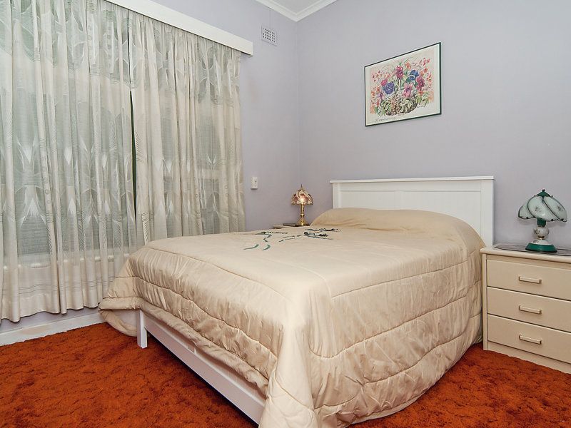 2A Fifth Avenue Semaphore Park 5019