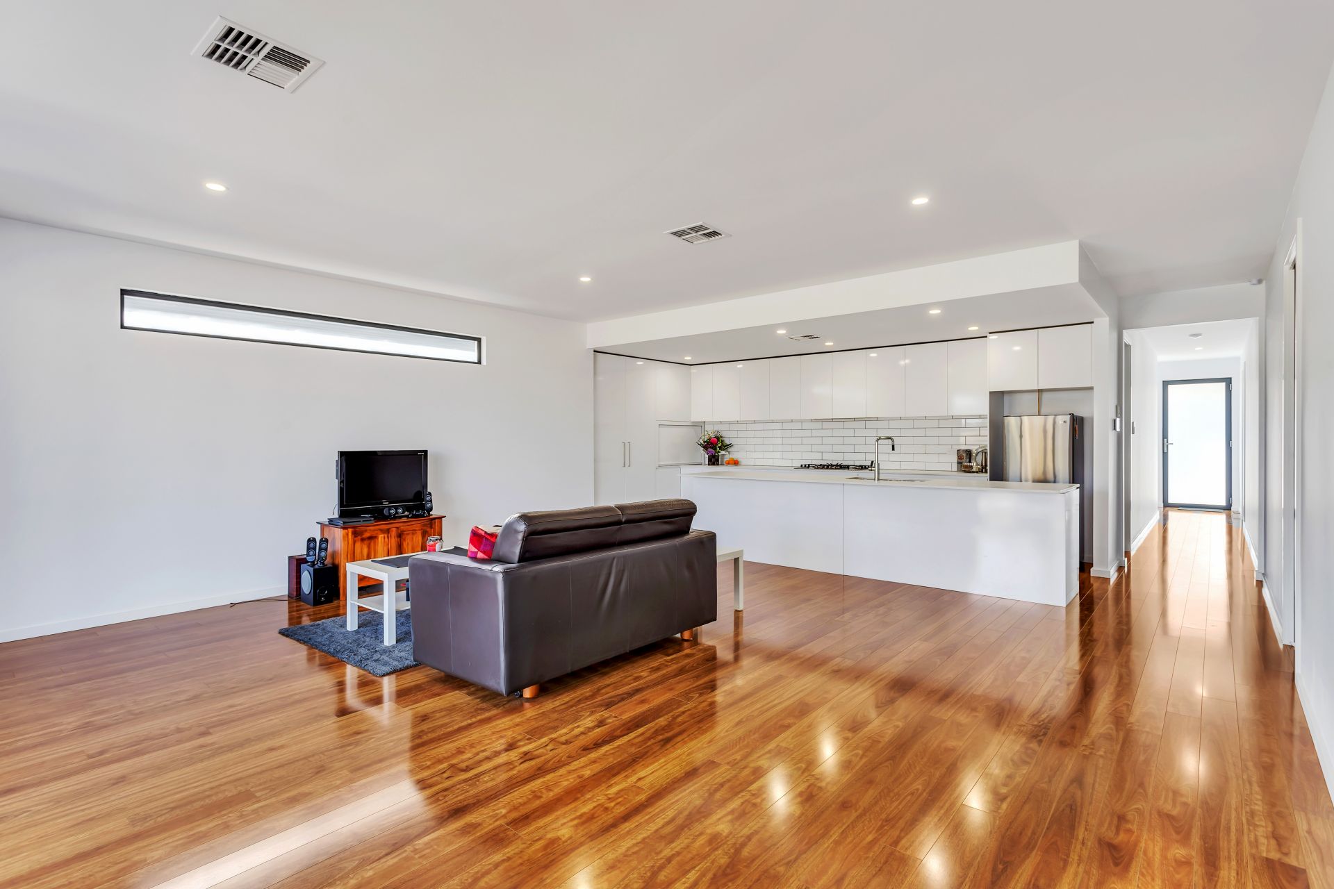 126 Lochside Drive, West Lakes - Thumbnail 4
