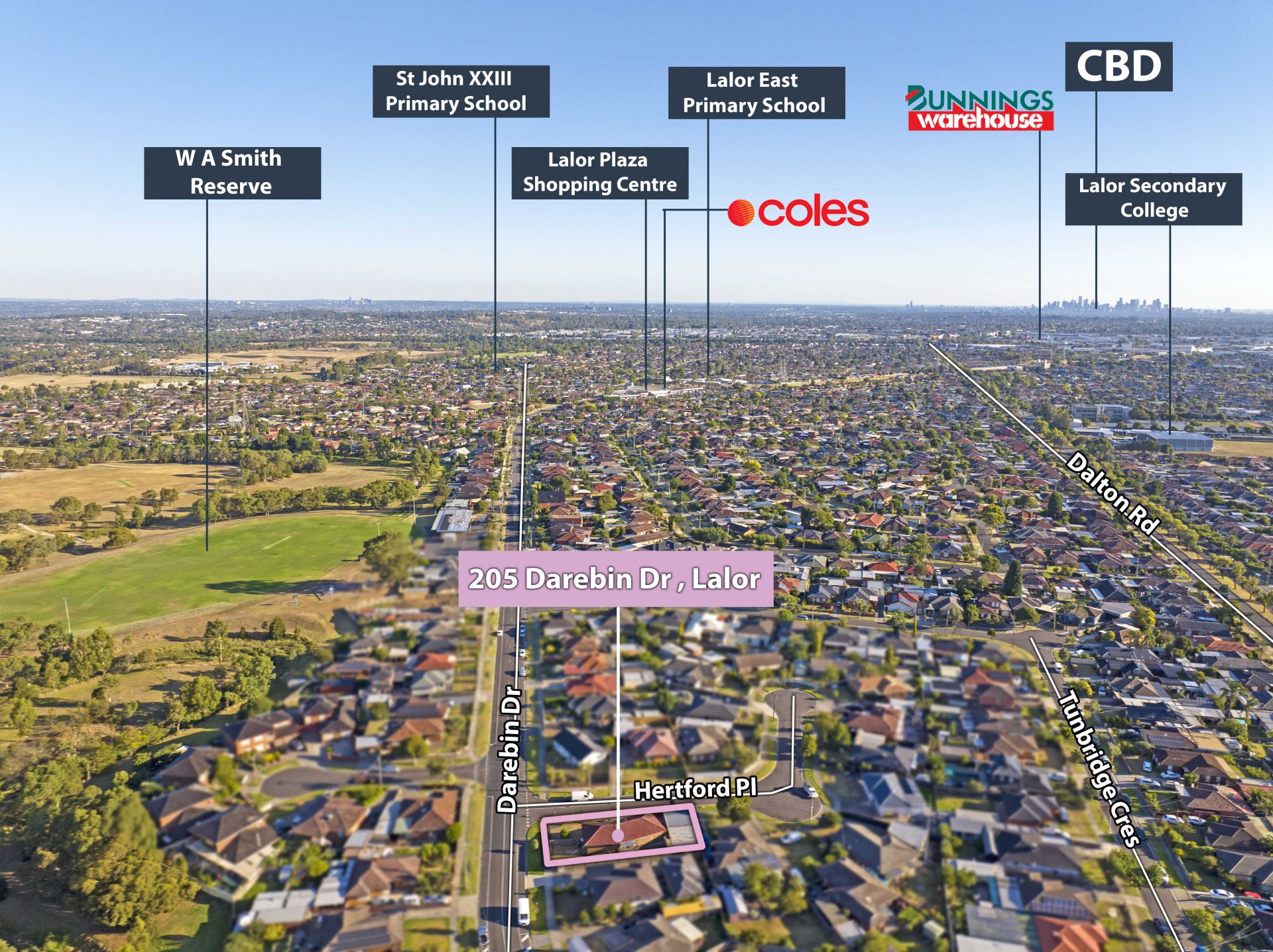 Stylish Abode, Sought After Surrounds