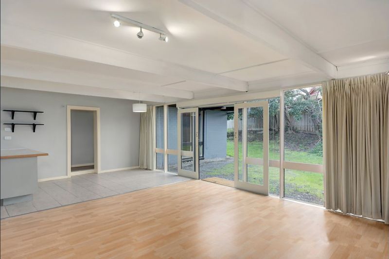 22 Nicholson Street Ringwood East VIC, Ringwood East - Thumbnail 3
