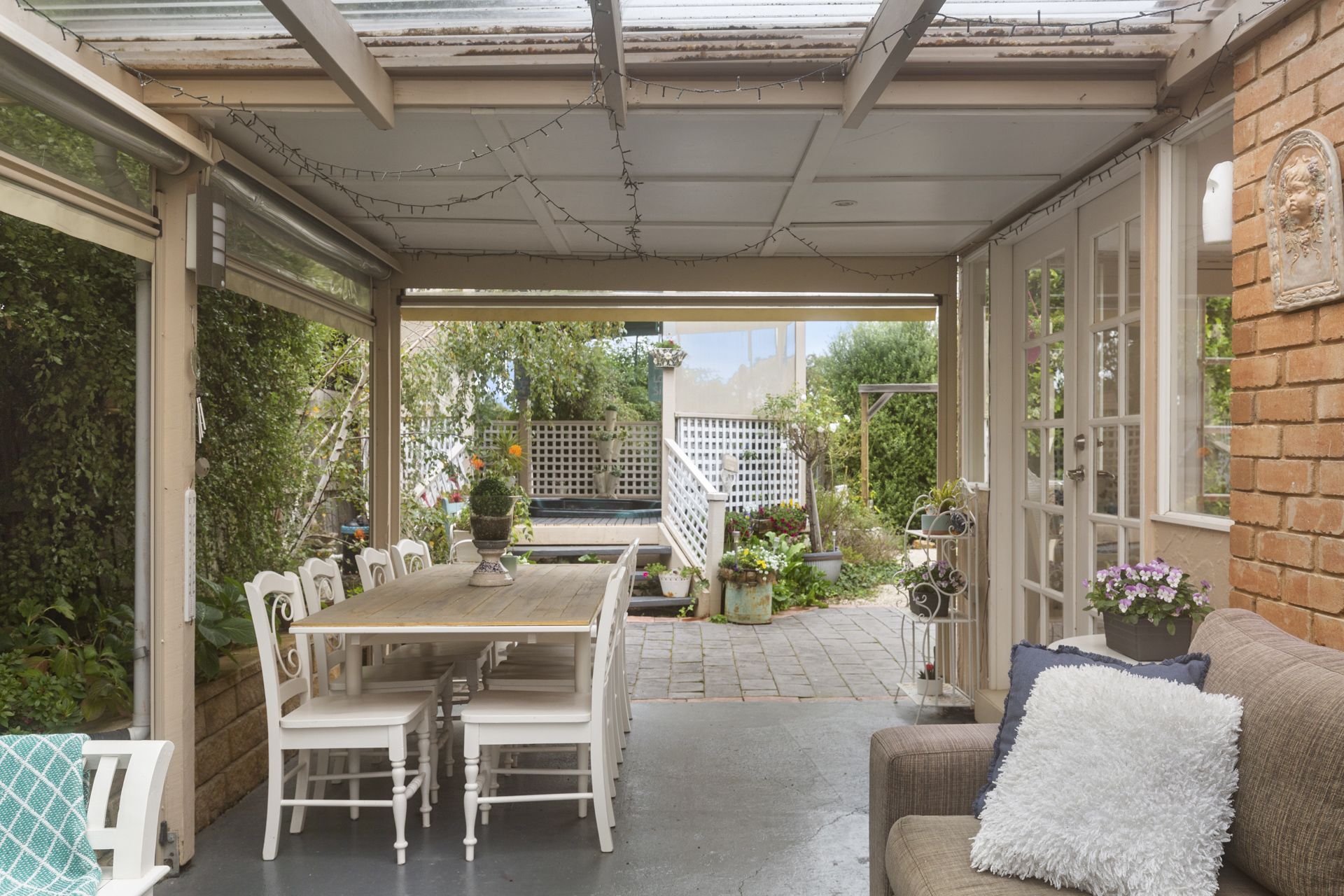 SOMETHING SPECIAL -            
LAND APPROX 658m2