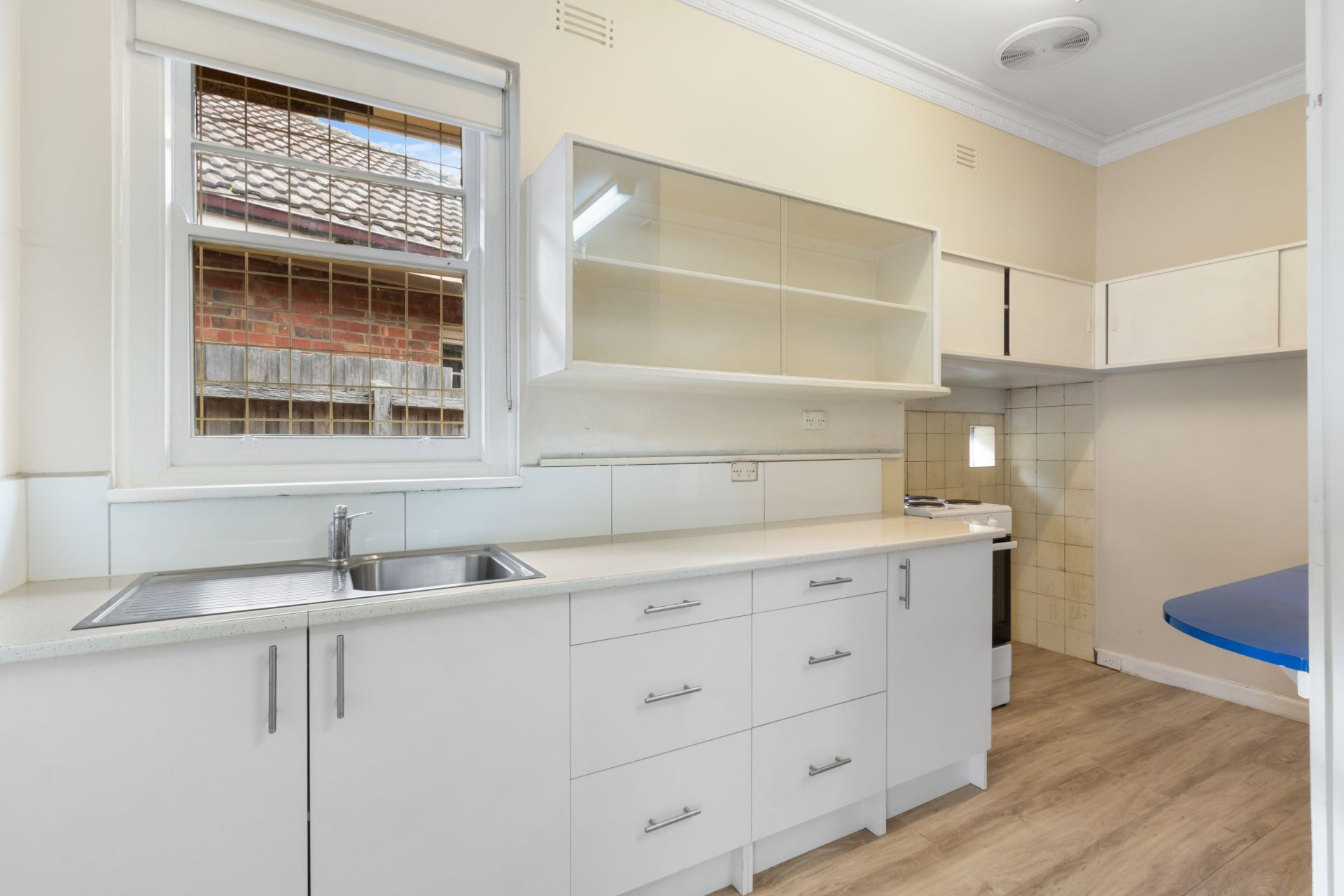 Spacious House in Ideal Locale - 9 MONTH LEASE