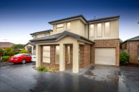 4/1 Sunningdale Drive, Hillside VIC, Hillside - Image 1
