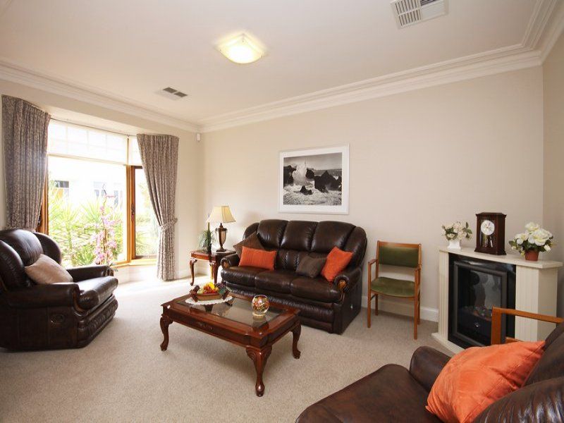 9 Medallion Drive Grange 5022