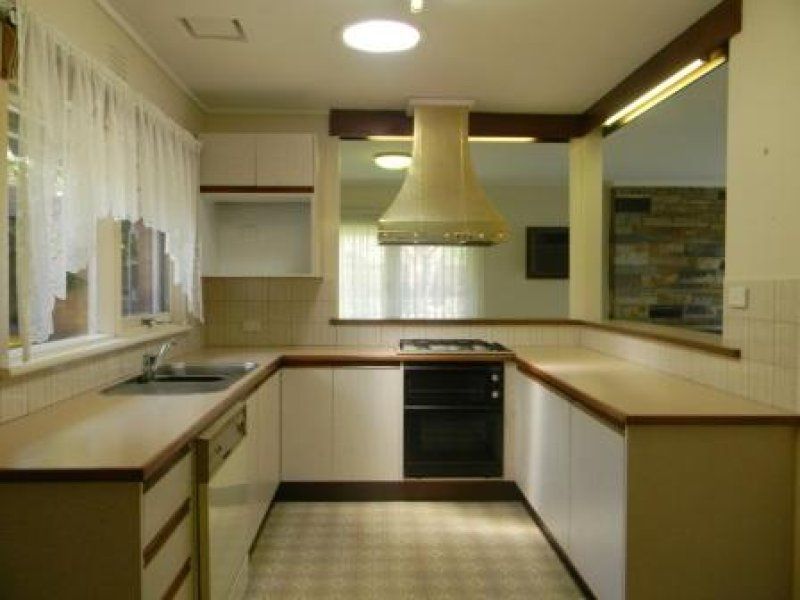 1 Delmont Avenue, Altona - Thumbnail 3
