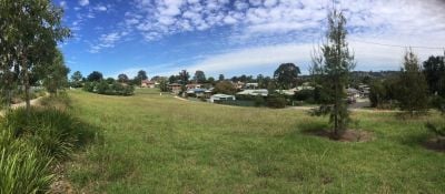 Large family home or duplex ready!