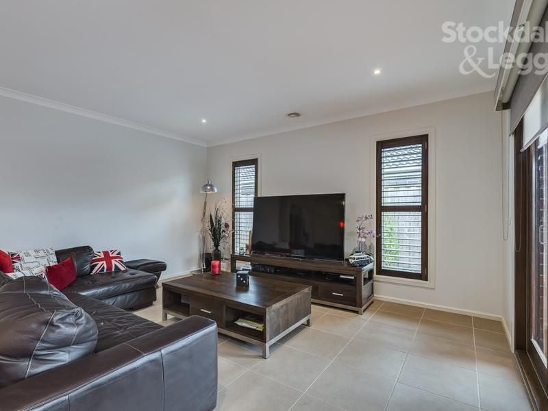 9 Annac Avenue MERNDA, Mernda - Thumbnail 4