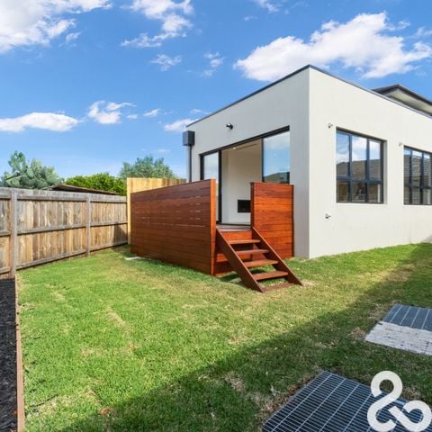 Executive Residence in Premium Locale