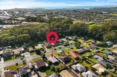 3
 
 
 
  
 
 
 1
 
 
 
  
 
 
 1
 
 
 
 
 
 
 
 33 Jarrod Court, Devonport TAS 7310, Devonport - Thumbnail 4