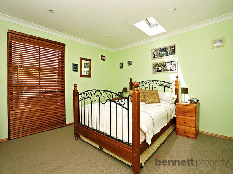 360 Lieutenant Bowen Drive, Bowen Mountain - Thumbnail 5