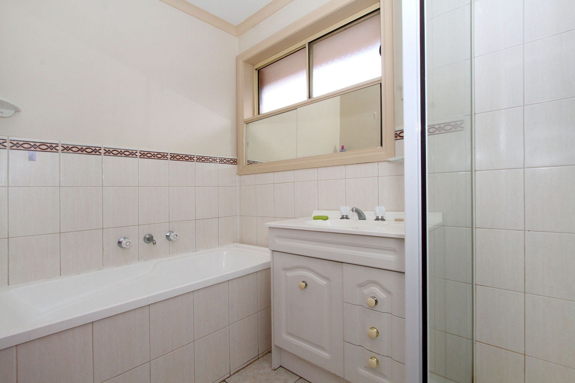 Central Epping Charm