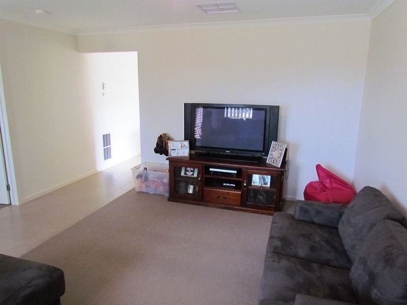 163 Dalray Crescent, Kurunjang - Thumbnail 5