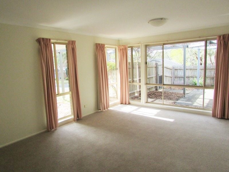 **Lovely spacious 3 bedroom home**