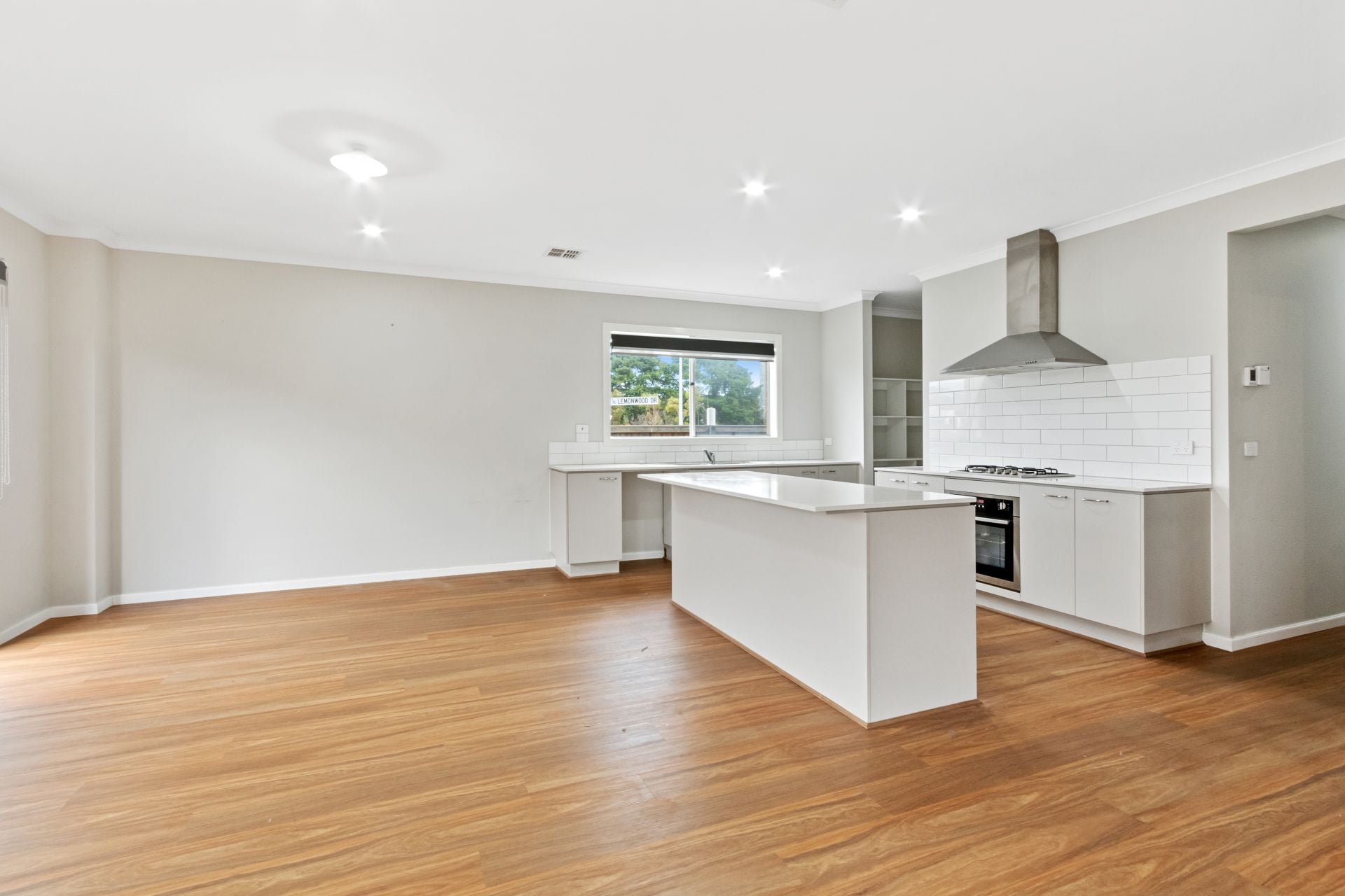 PERFECT FAMILY HOME STYLISH AND MODERN