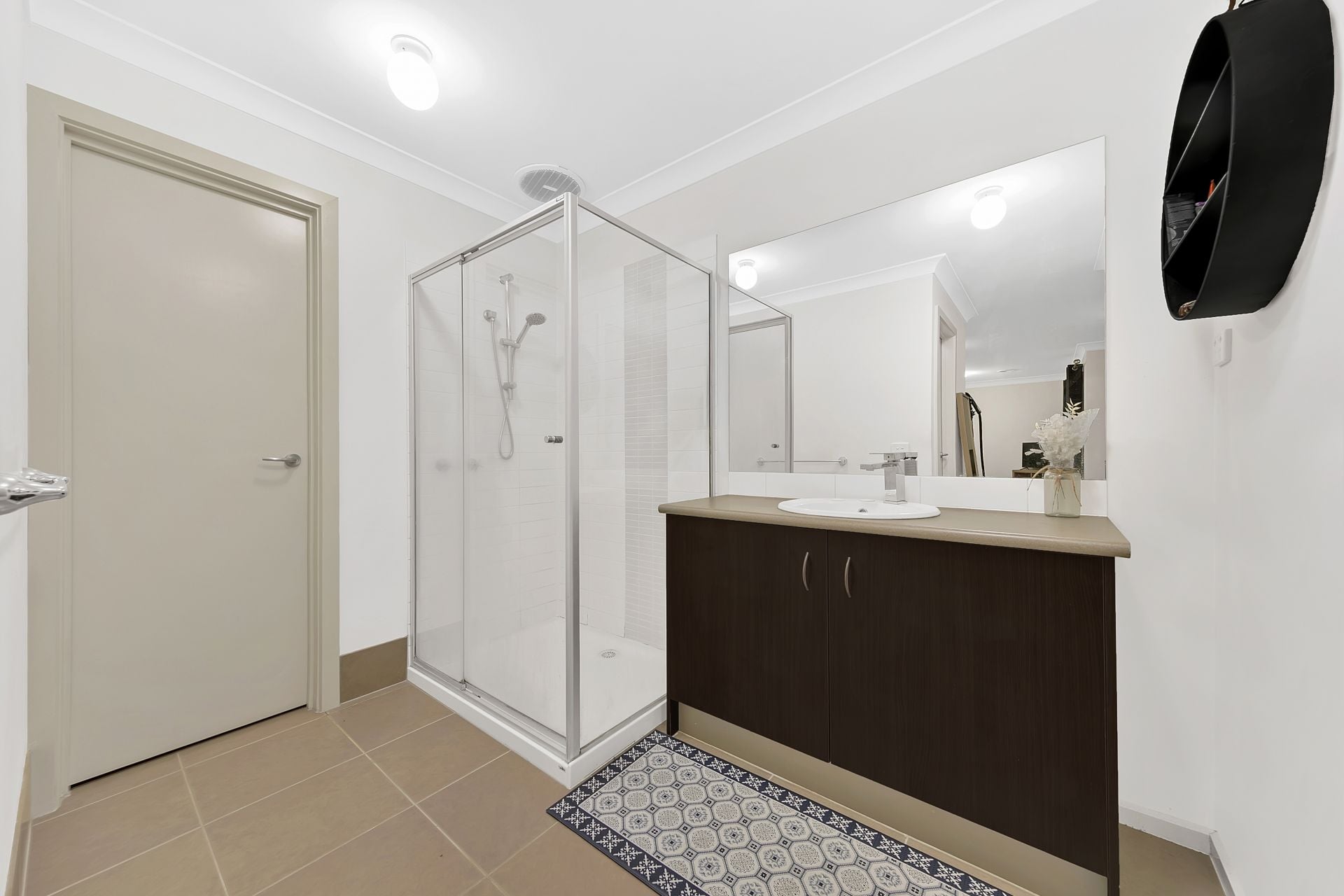 Beautifully Presented Townhouse!