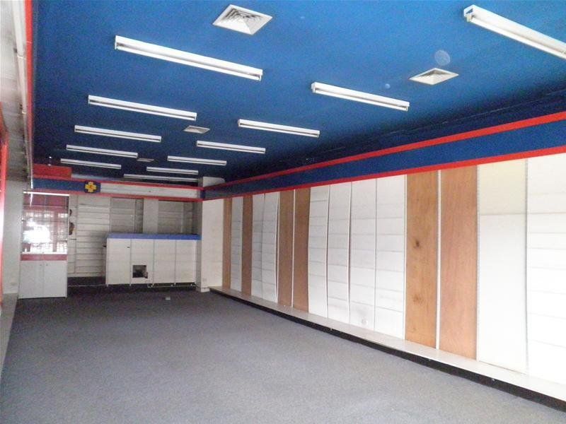 SHOP/OFFICE WITH EXCELLENT SECURITY