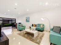 106 Cairnlea Drive
