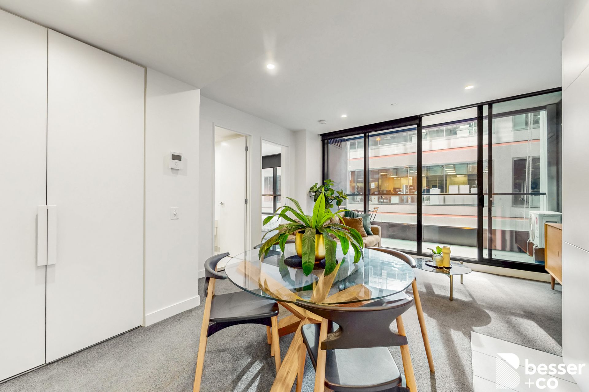 427/555 St Kilda Road, Melbourne - Thumbnail 5