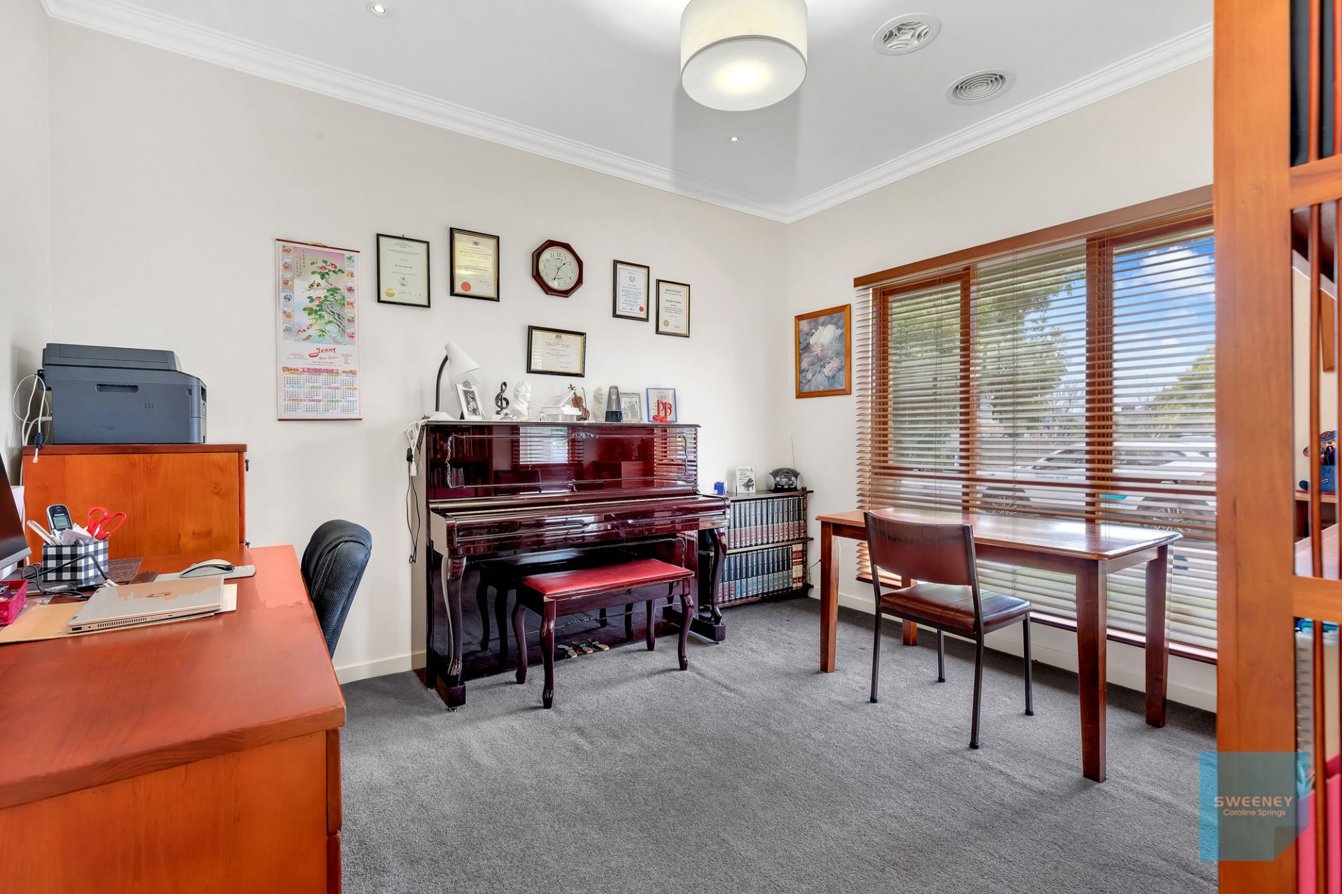 12 Mount Way, Caroline Springs - Thumbnail 7