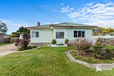 3
 
 
 
  
 
 
 1
 
 
 
  
 
 
 3
 
 
 
 
 
 
 
 85 Bradshaw Street, Latrobe TAS 7307, Latrobe - Thumbnail 4