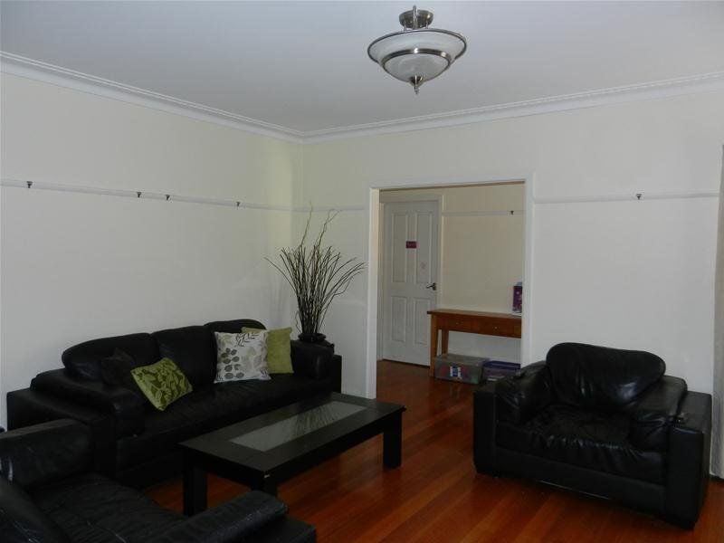 237 Mahoneys Road, Reservoir