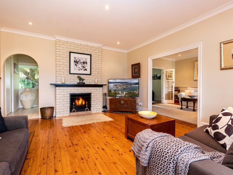 Real Estate For Sale 10 Empire Bay Drive Daleys Point , NSW