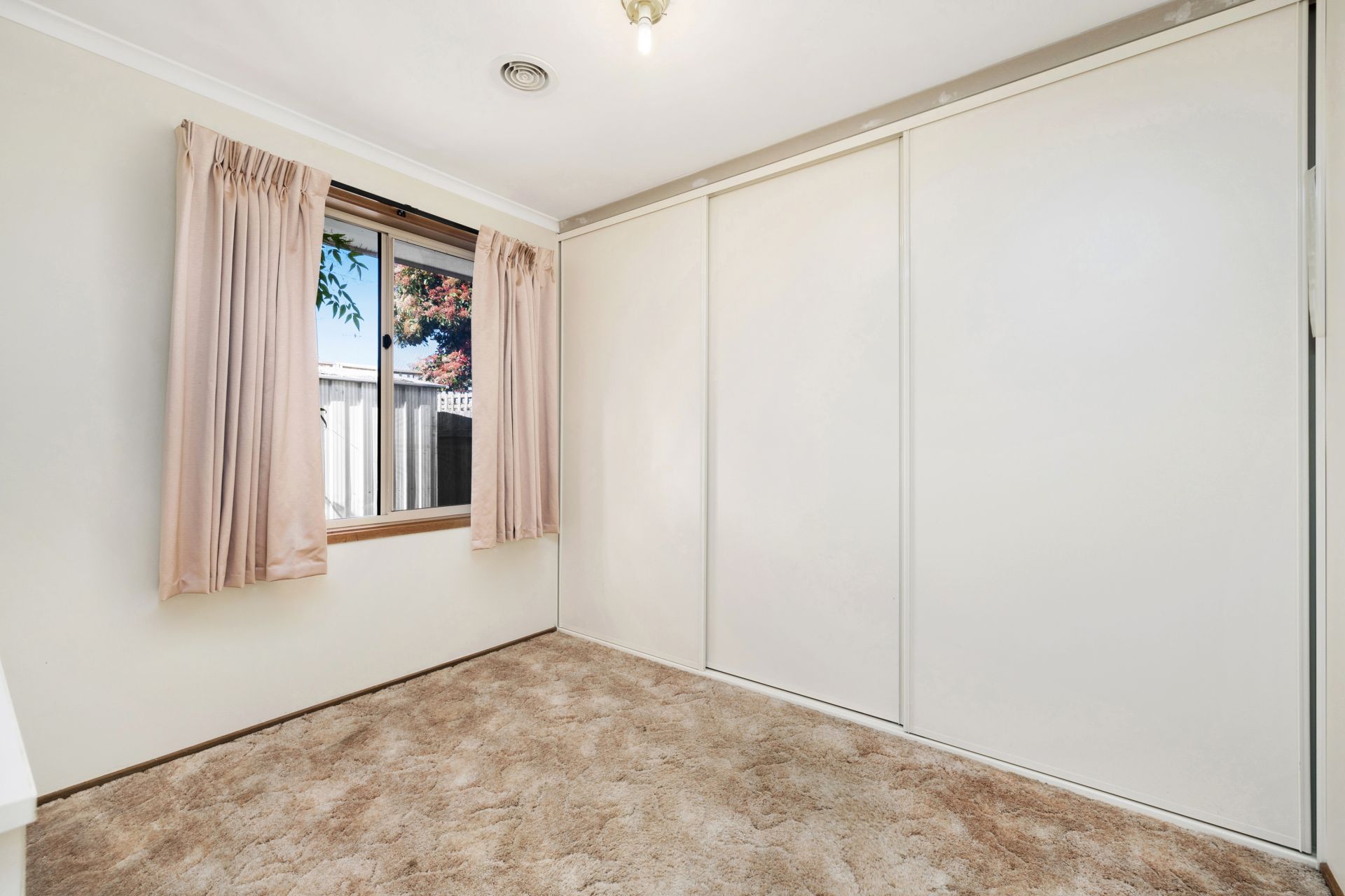 Real Estate For Sale 21 Mawalan Street Ngunnawal , ACT