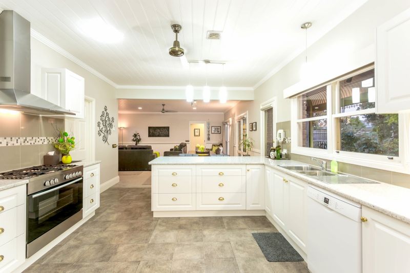 14 Tuckfield Street Ocean Grove VIC, Ocean Grove - Thumbnail 3