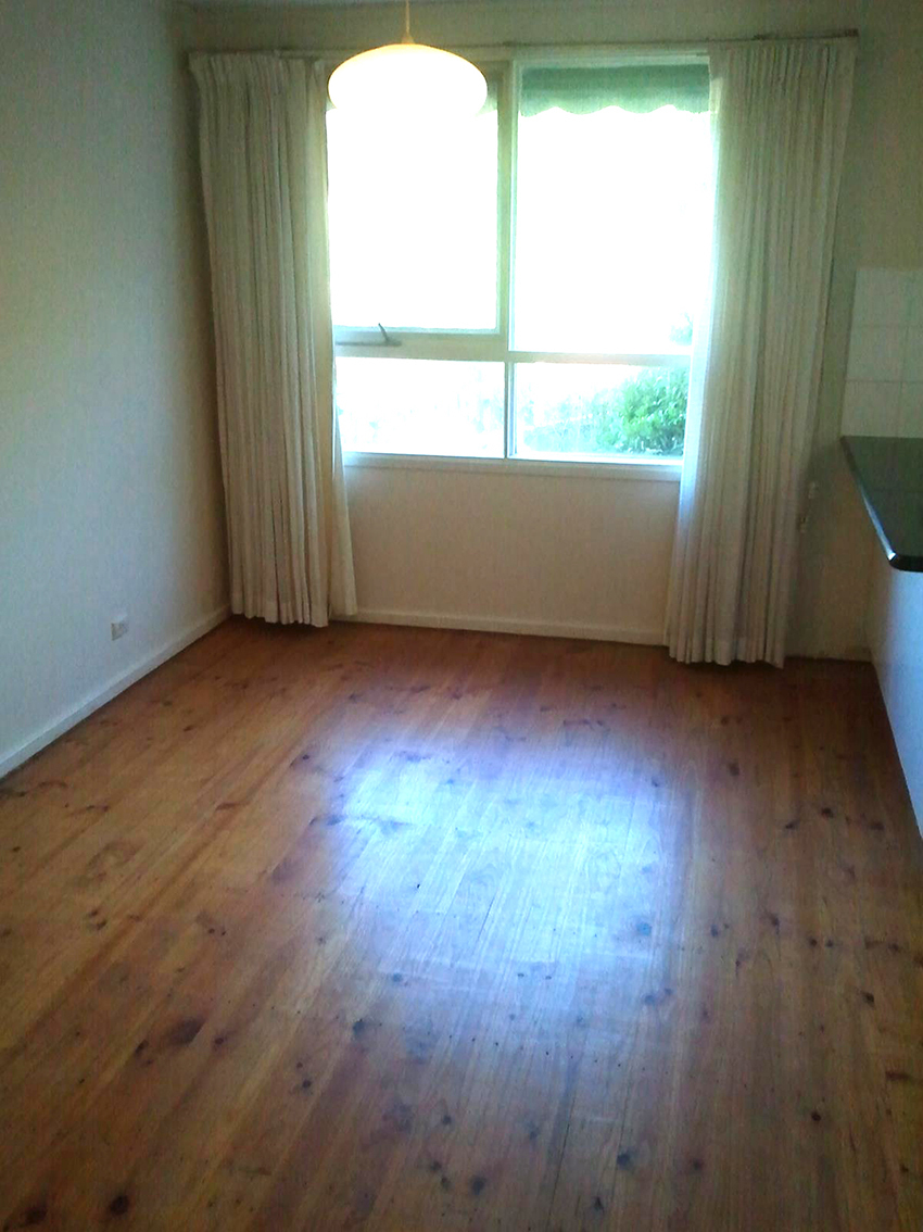 6 Knaggs Crescent, Page - Thumbnail 3