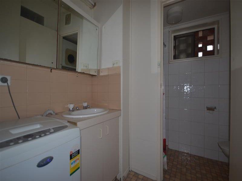 SEMI FURNISHED IN THE HEART OF PRESTON