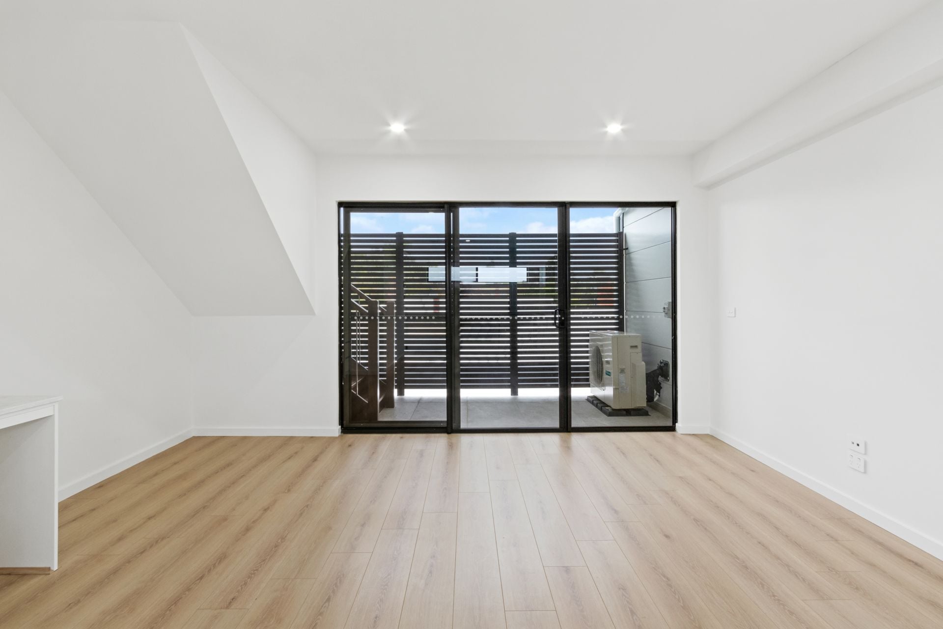 As New Luxury 2-Bedroom Apartment in Vibrant Northcote