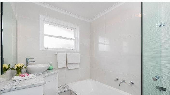 2/4 L'Estrange Street Glenside 5065