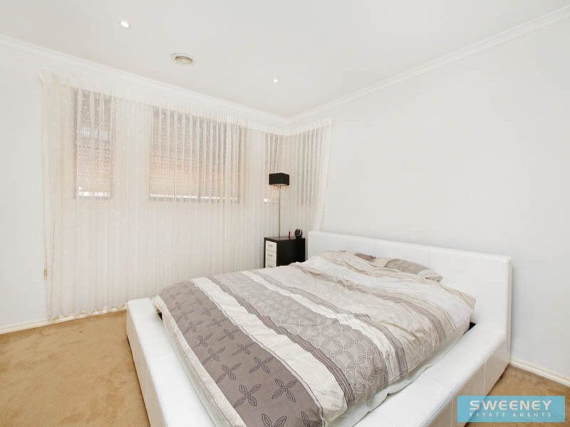 65 Jade Way, Hillside - Thumbnail 8