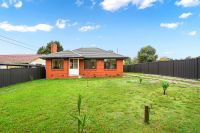 21 Rosemary Crescent, Frankston North VIC