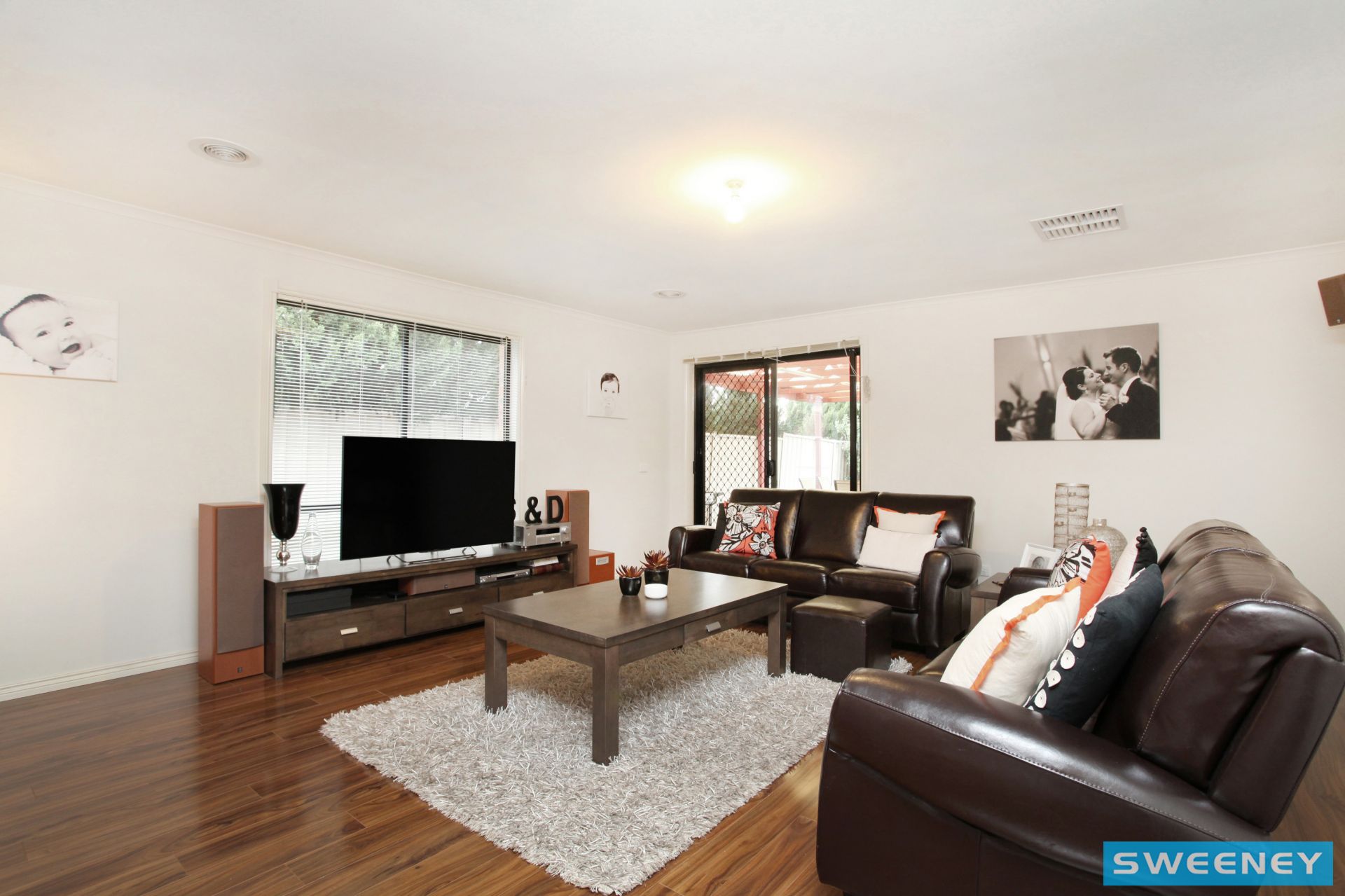 11 Stoneman  Turn, Caroline Springs - Thumbnail 3