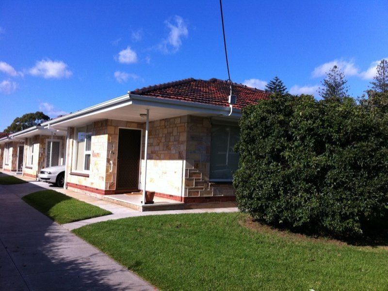 1/8 Fourth Avenue Glenelg East 5045