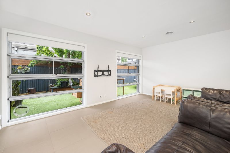 Real Estate For Sale 10 Proud Street Forde , ACT